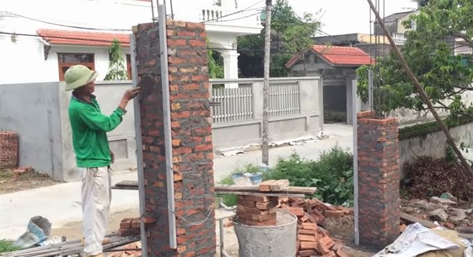 How to Build Brick Columns Very High Using Mortar and Brick